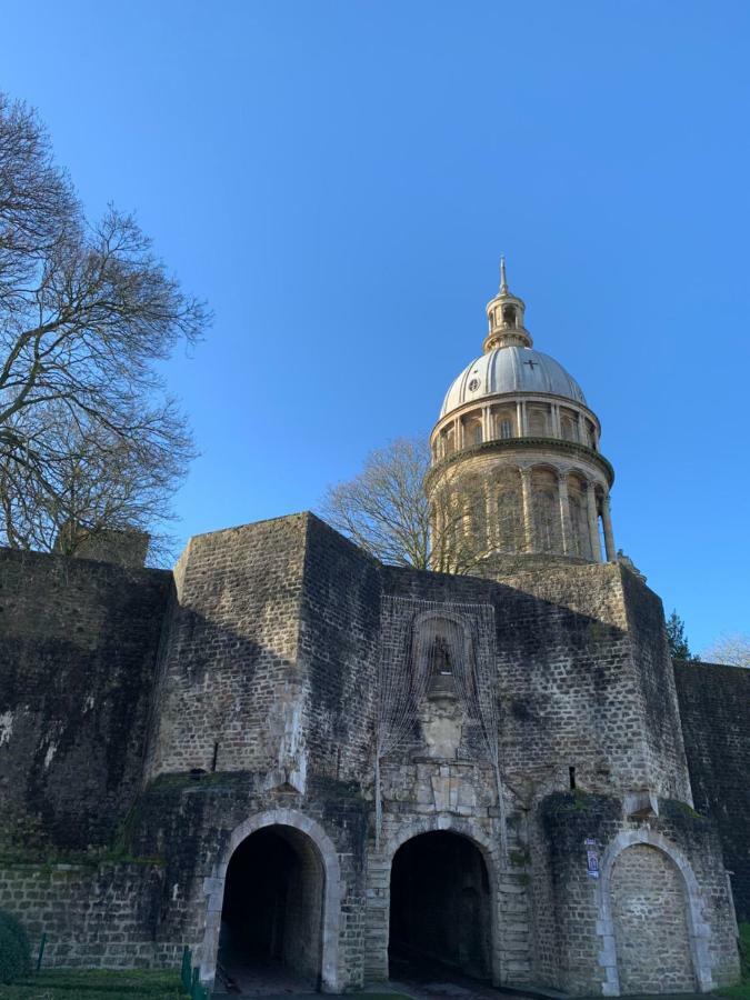 Appartement de 100m² bien situé Boulogne-sur-Mer Esterno foto